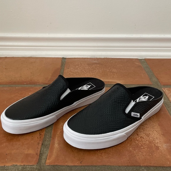 Like New! Vans Classic Slip-on Mule Black Leather Python - Picture 6 of 6